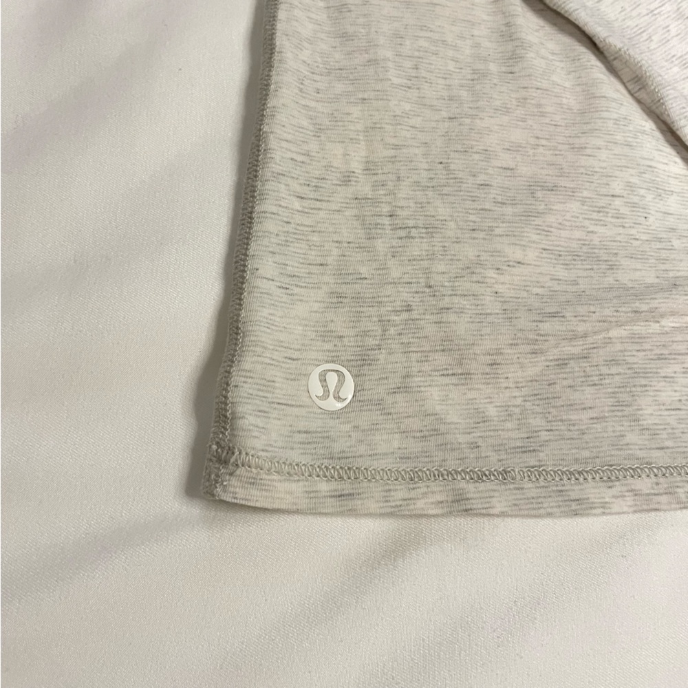 Lululemon long sleeve athletic top